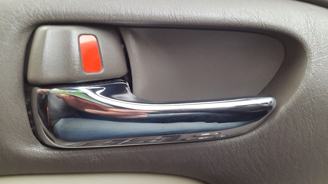 A car lock which was unlocked by a towing service using lockout services.